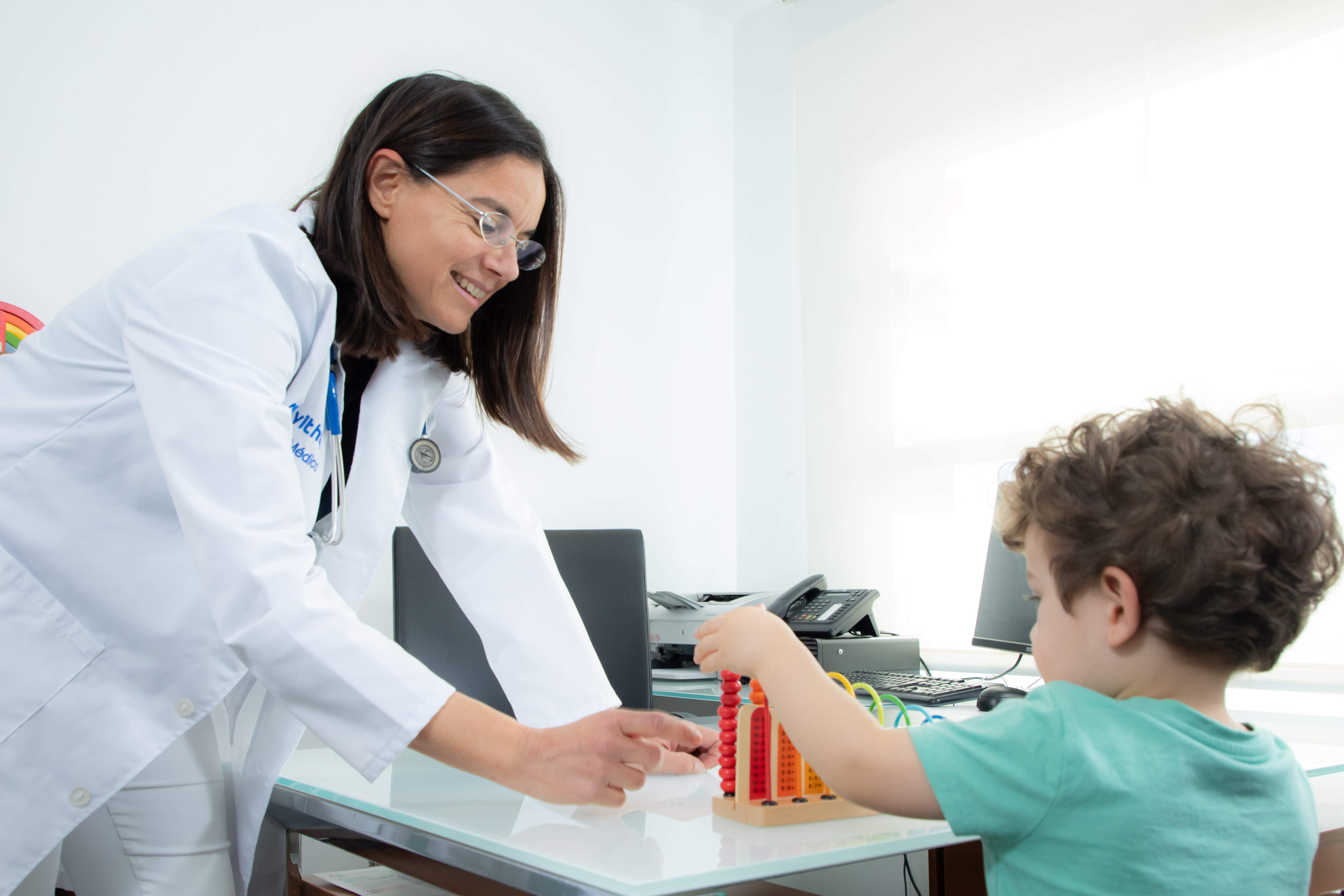 El Hospital Vithas Medimar lanza nuevas Vithas Aula Salud para padres sobre diagnóstico prenatal