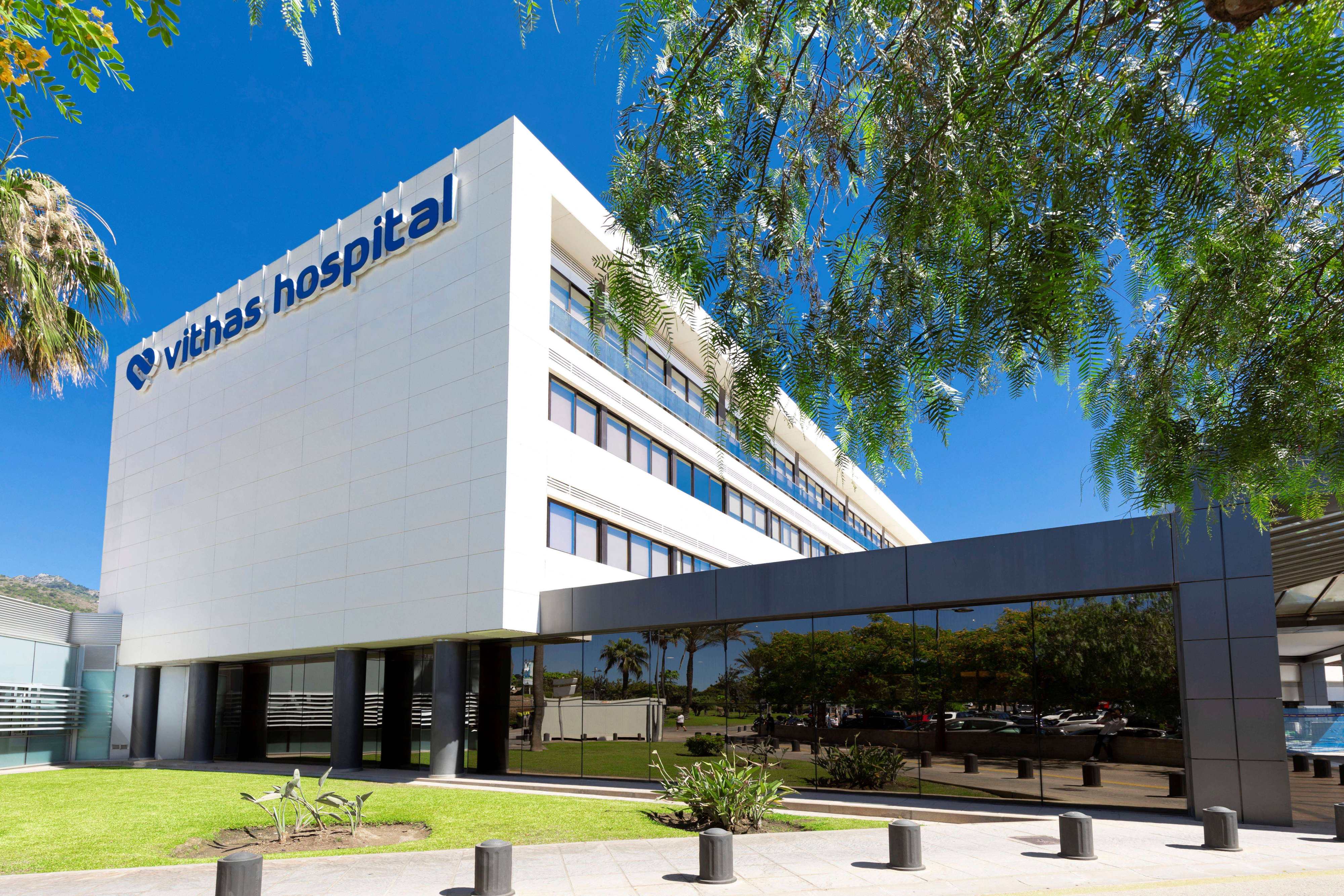 El Hospital Vithas Xanit Internacional celebra su 20 aniversario consolidado como referente en la sanidad española