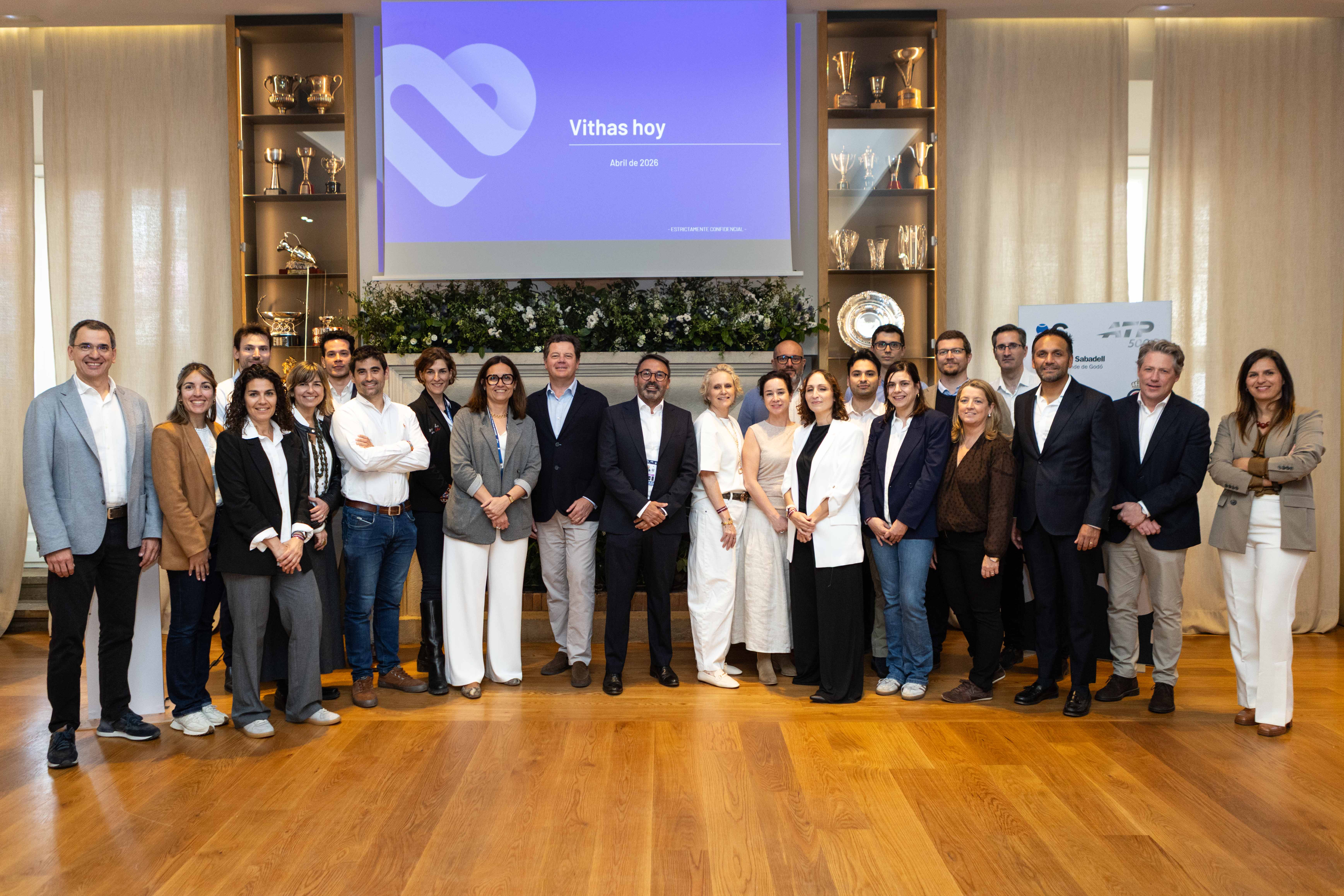 Vithas reafirma su propuesta asistencial innovadora y su compromiso con el deporte en el Trofeo Conde de Godó