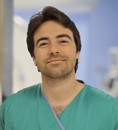 Dr. Beteré Reynolds, Juan