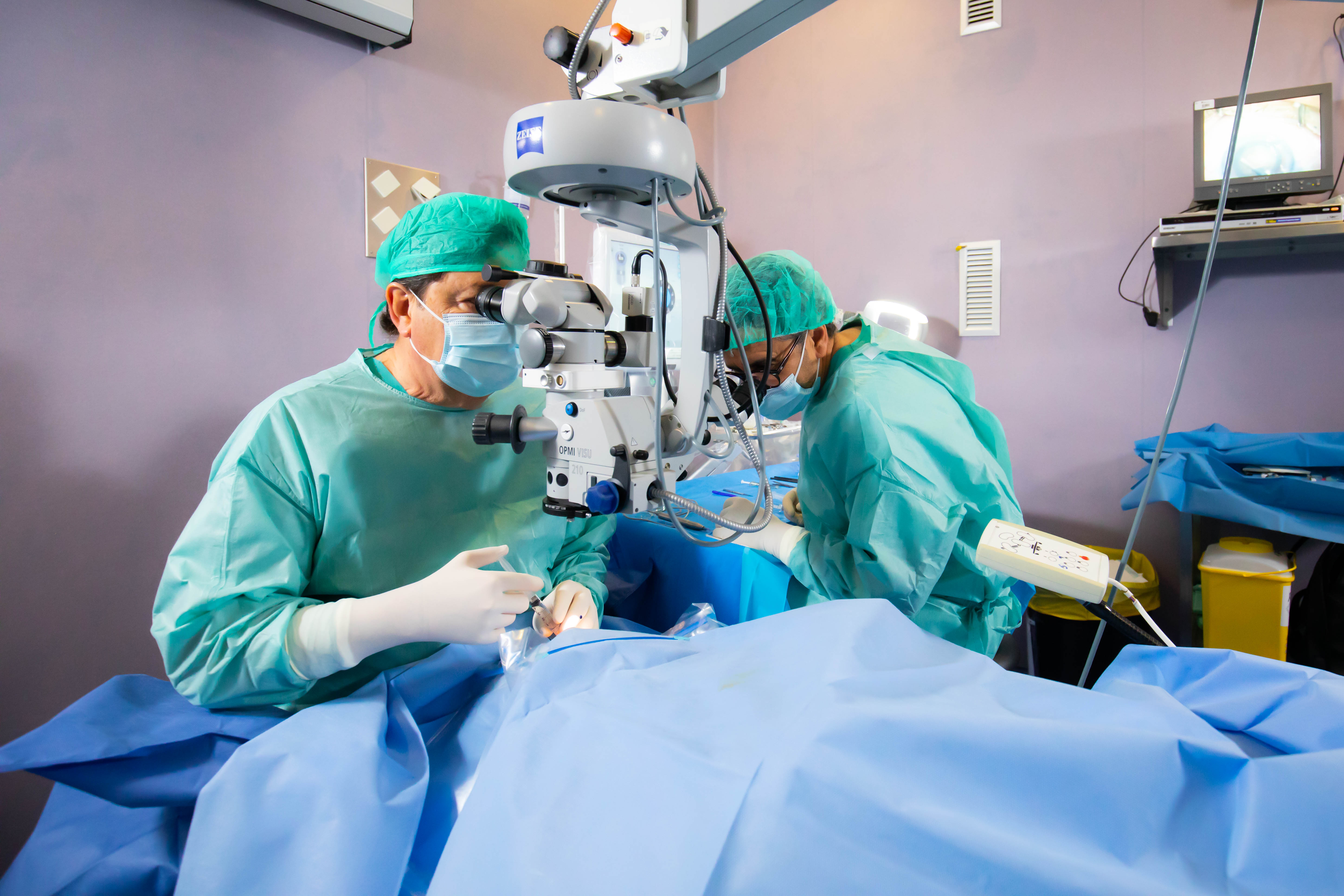 Los hospitales Vithas en Alicante consolidan su apoyo a la innovación en salud visual como patrocinadores de Optoinnova 2026