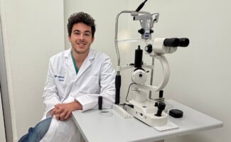 El Servicio de Oftalmología de Vithas Málaga incorpora un láser de CO₂ para el tratamiento específico de párpados y contorno ocular