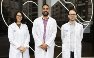 Vithas Vigo realiza la primera cirugía robótica endoscópica de una hernia lumbar en Galicia Vithas Vigo realiza la primera cirugía robótica endoscópica de una hernia lumbar en Galicia