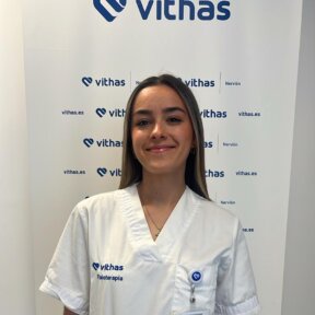 Victoria de Pilar Barceló Pérez es especialista en Fisioterapia Victoria de Pilar Barceló Pérez es especialista en Fisioterapia en el Centro Médico Vithas Nervión.