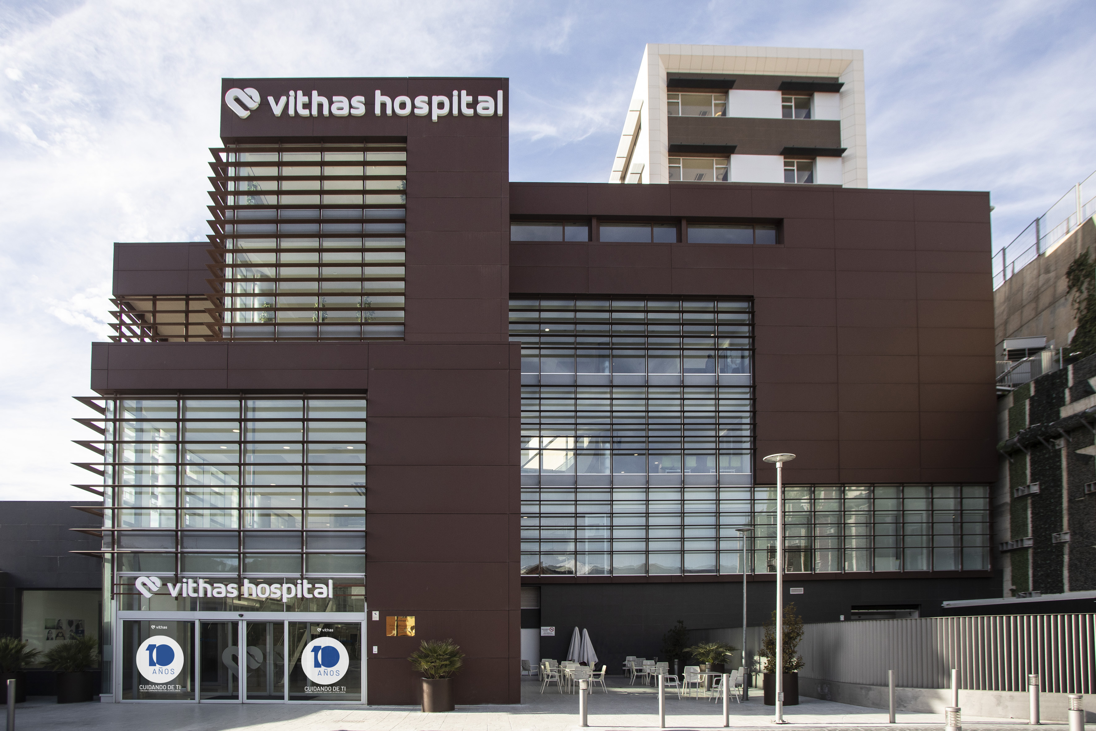 Vithas celebra el 10º aniversario de su hospital en Granada consolidado como referente en innovación médica y atención personalizada