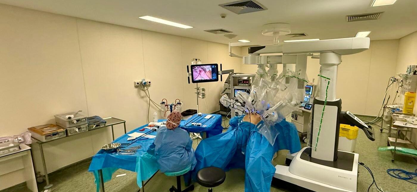 Vithas Valencia 9 de Octubre incorpora el robot Da Vinci a la unidad de cirugía bariátrica Vithas Valencia 9 de Octubre incorpora el robot Da Vinci a la unidad de cirugía bariátrica