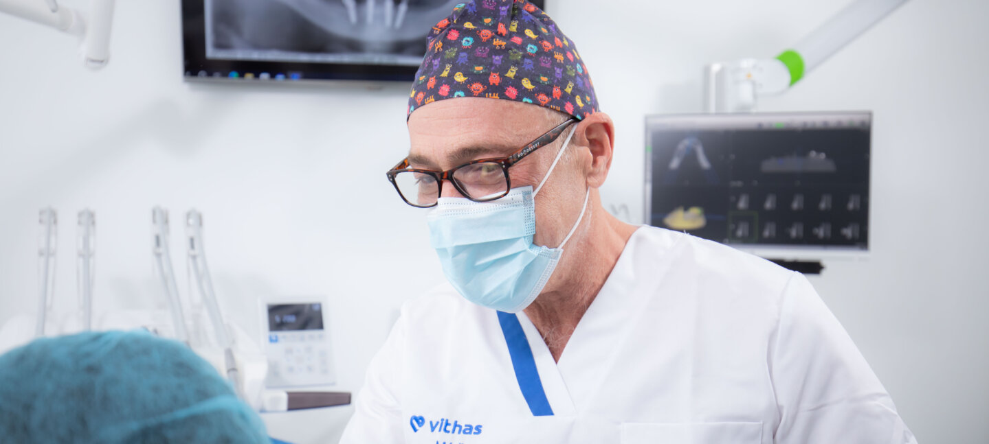 Vithas lanza ‘Recuperando la sonrisa’, nuevo capítulo de su pódcast Historias & Historiales, protagonizado por el Dr. Rubén Davó Vithas lanza ‘Recuperando la sonrisa’, nuevo capítulo de su pódcast Historias & Historiales, protagonizado por el Dr. Rubén Davó