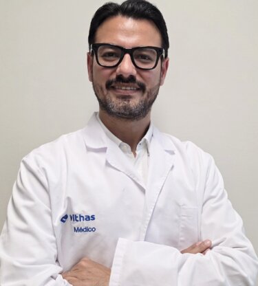 Dr. Espinal , Christian