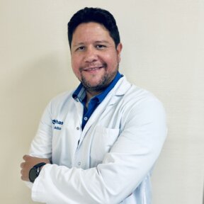 Dr. Servio Casal Fuentes