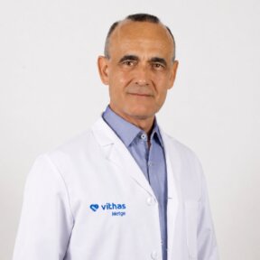 Dr. Luis Delgado Ramis Dr. Luis Delgado Ramis