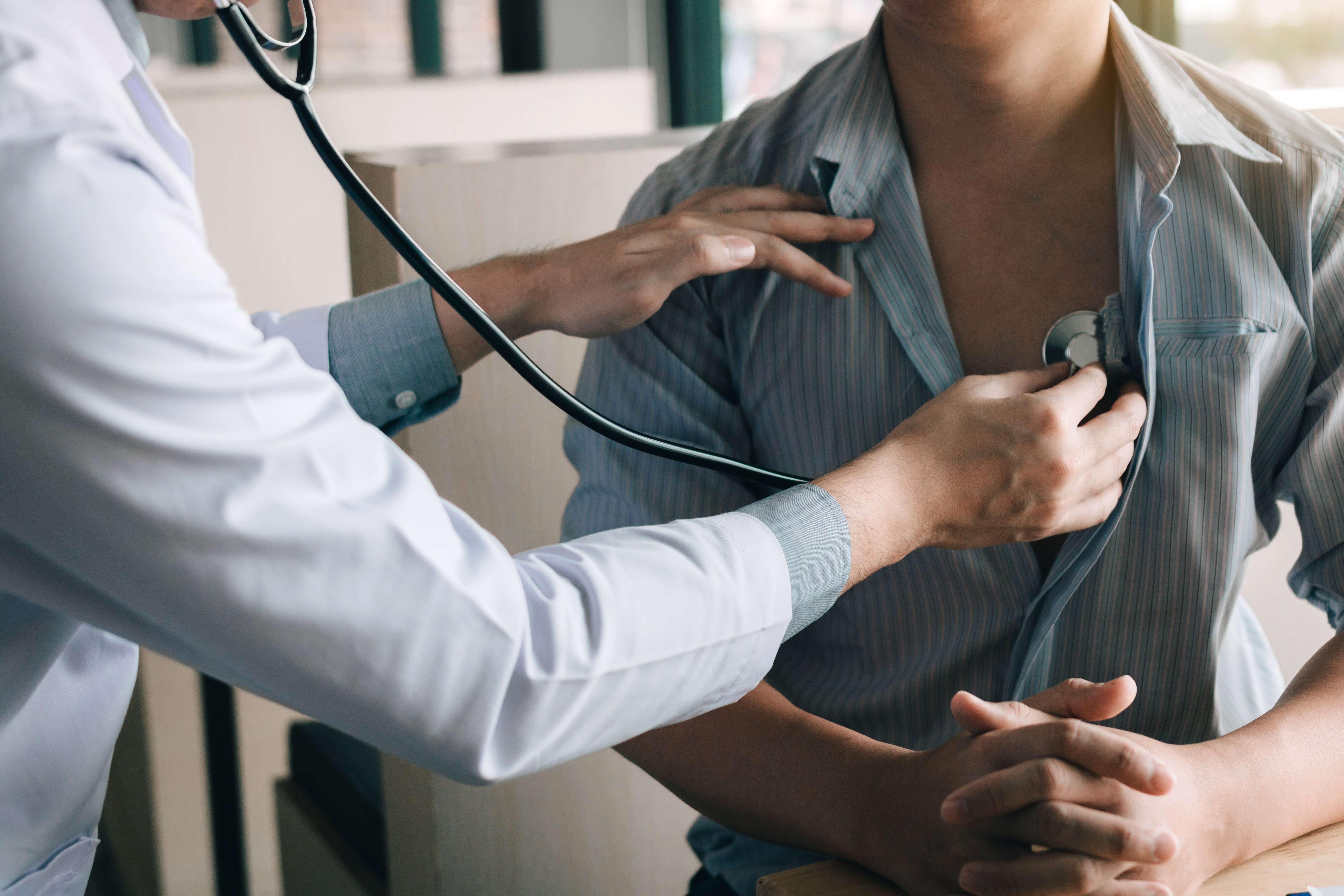 Profesionales de Vithas recuerdan que el autocuidado es esencial para prevenir complicaciones y pedir ayuda a tiempo