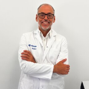 Dr. Manuel Criado 