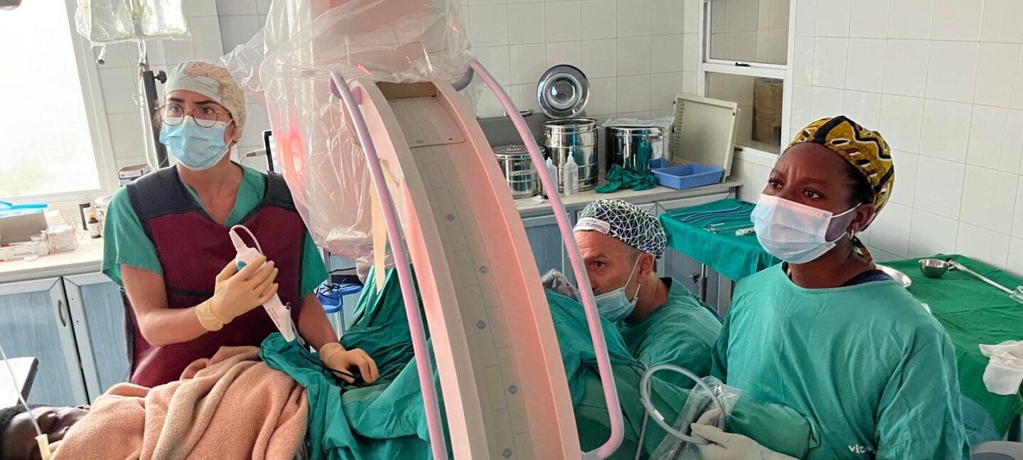 Vithas y Surg for All llevan atención urológica especializada a decenas de pacientes sin recursos en África Vithas y Surg for All llevan atención urológica especializada a decenas de pacientes sin recursos en África