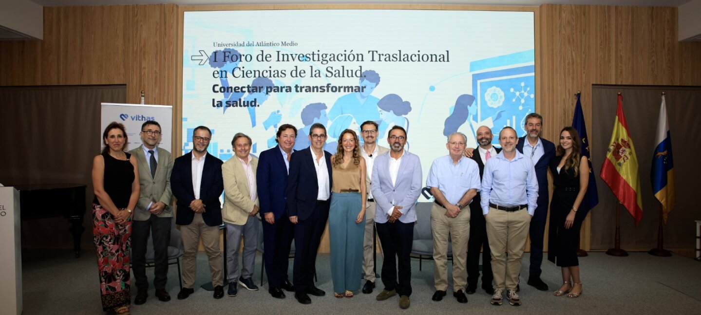 Vithas y la UNAM celebran una jornada para analizar cómo llevar los avances científicos “del laboratorio a la cama del paciente” Vithas y la UNAM celebran una jornada para analizar cómo llevar los avances científicos “del laboratorio a la cama del paciente”